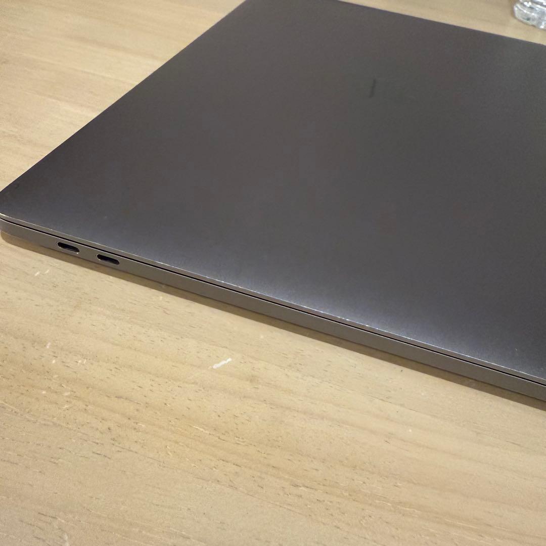 MacBookPro 16インチ 2019年 i9 2.4GHz 32GB