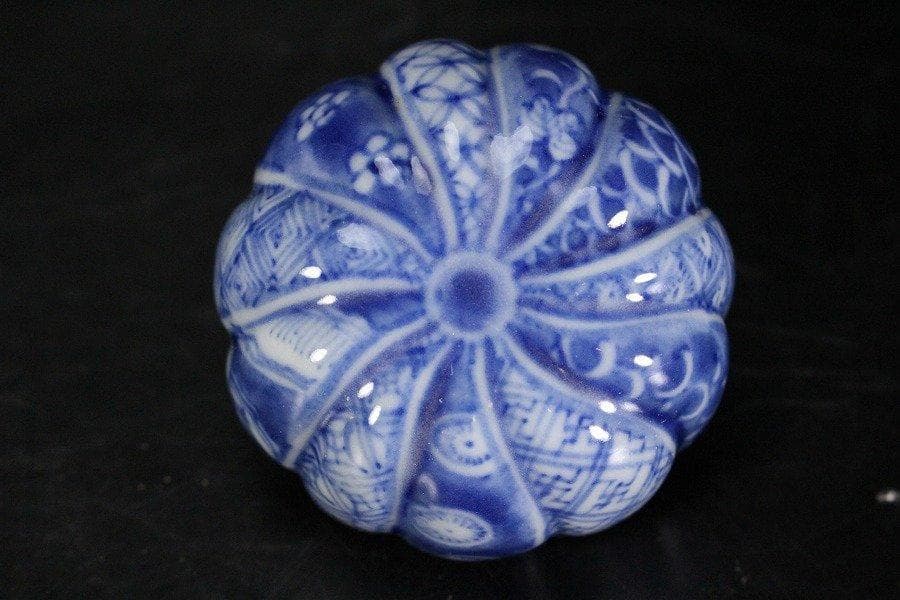 中国美術 青花 祥瑞 香合 五涼太甫 款 茶道具伝来 - メルカリ