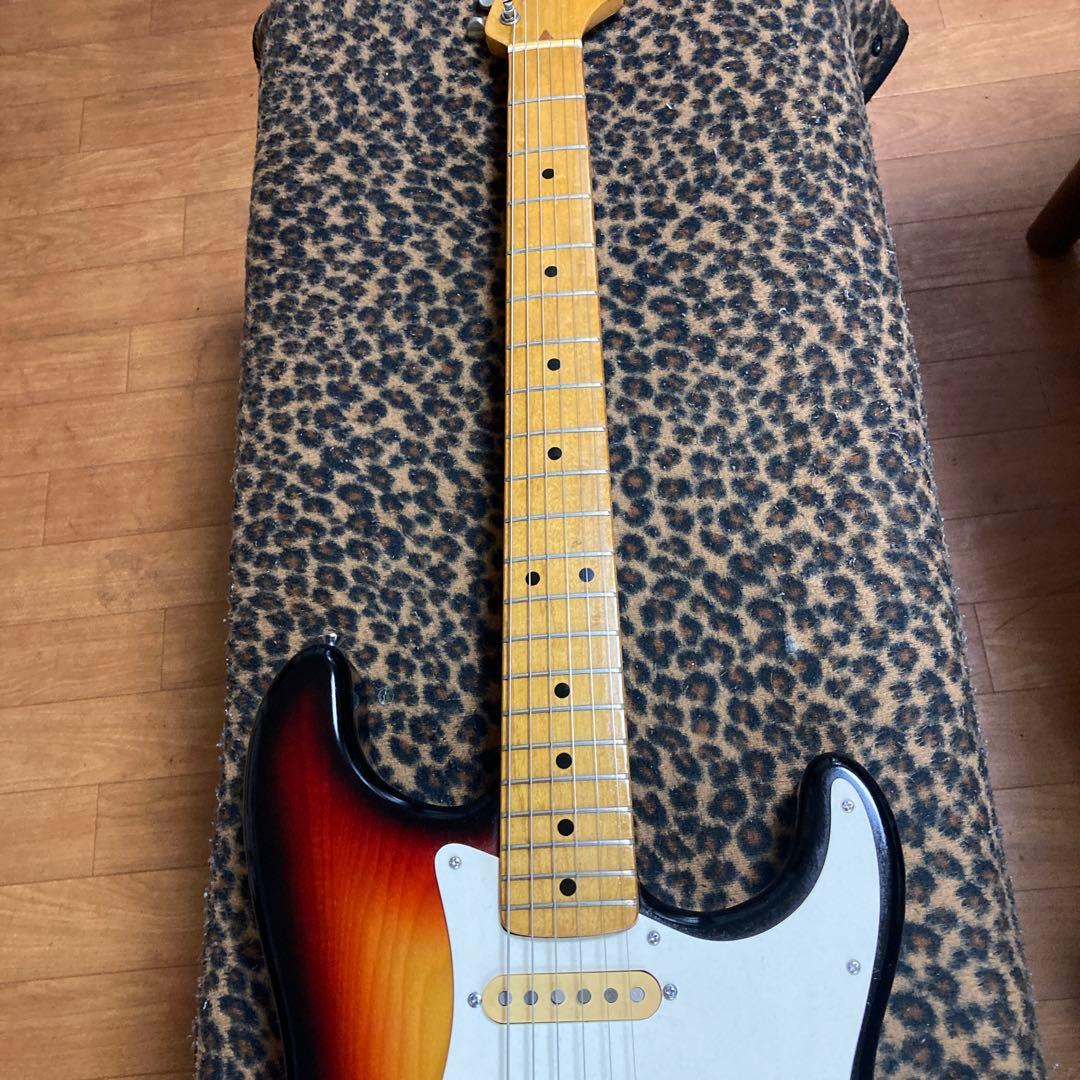 ヤマハSR500S、ストラトキャスターモデル80年代 - メルカリ