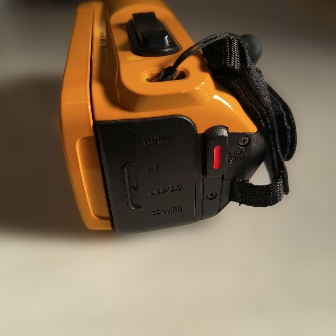 JVC GZ-R470-Y ビデオカメラ　防水　防塵　耐衝撃