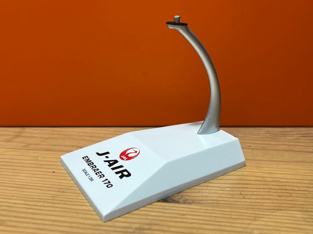 JCwings 1/200 J-AIR E170 JA220J 航空機・ヘリコプター JCwings 1/200