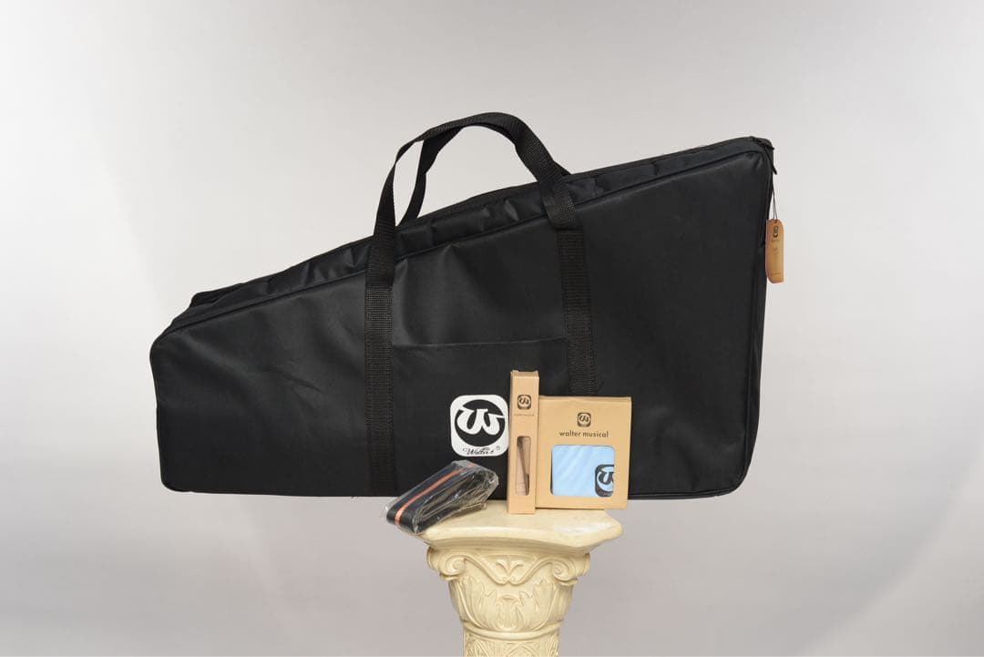 新製品、本格ハープ19弦(半音レバー付)WH19-1-MH、ハイグレードモデル♪