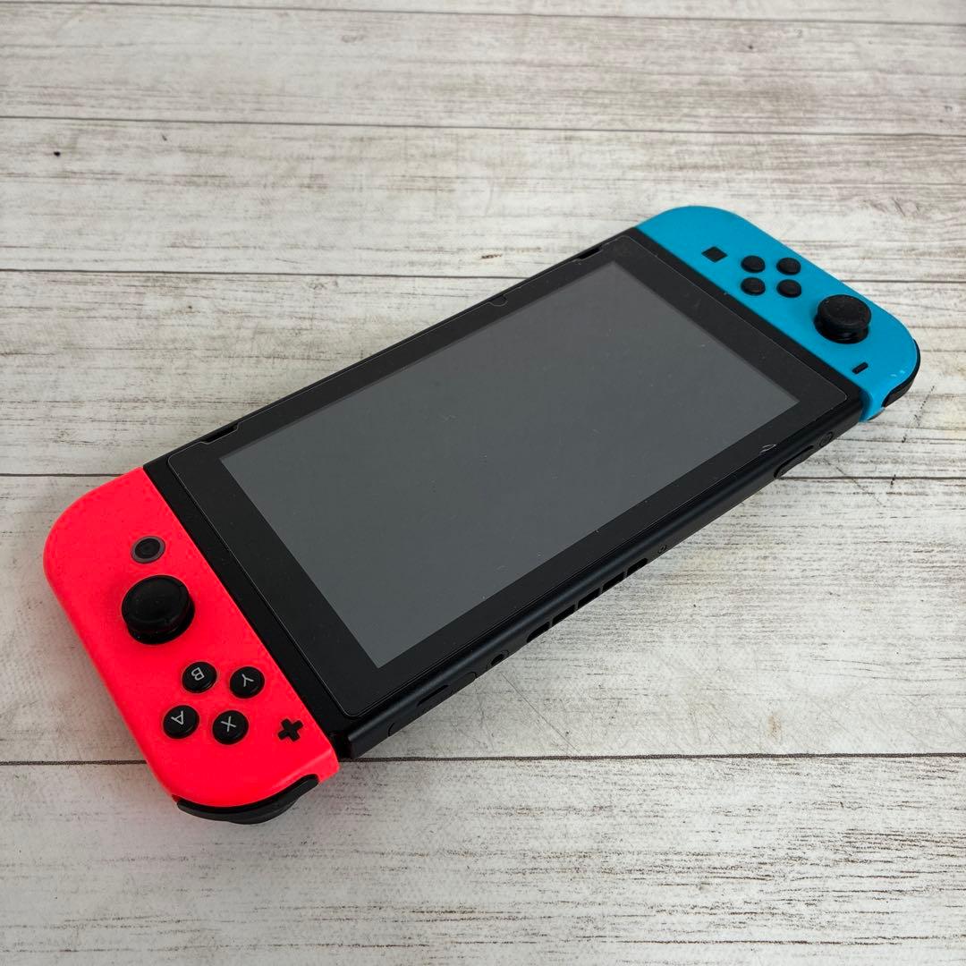 Nintendo switch本体