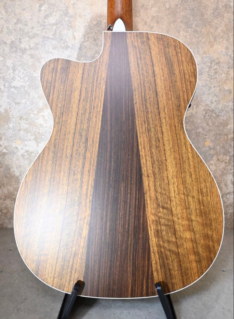 Martin OMC-16 OGTE 【ハードケース付 弦交換済（エリクサー