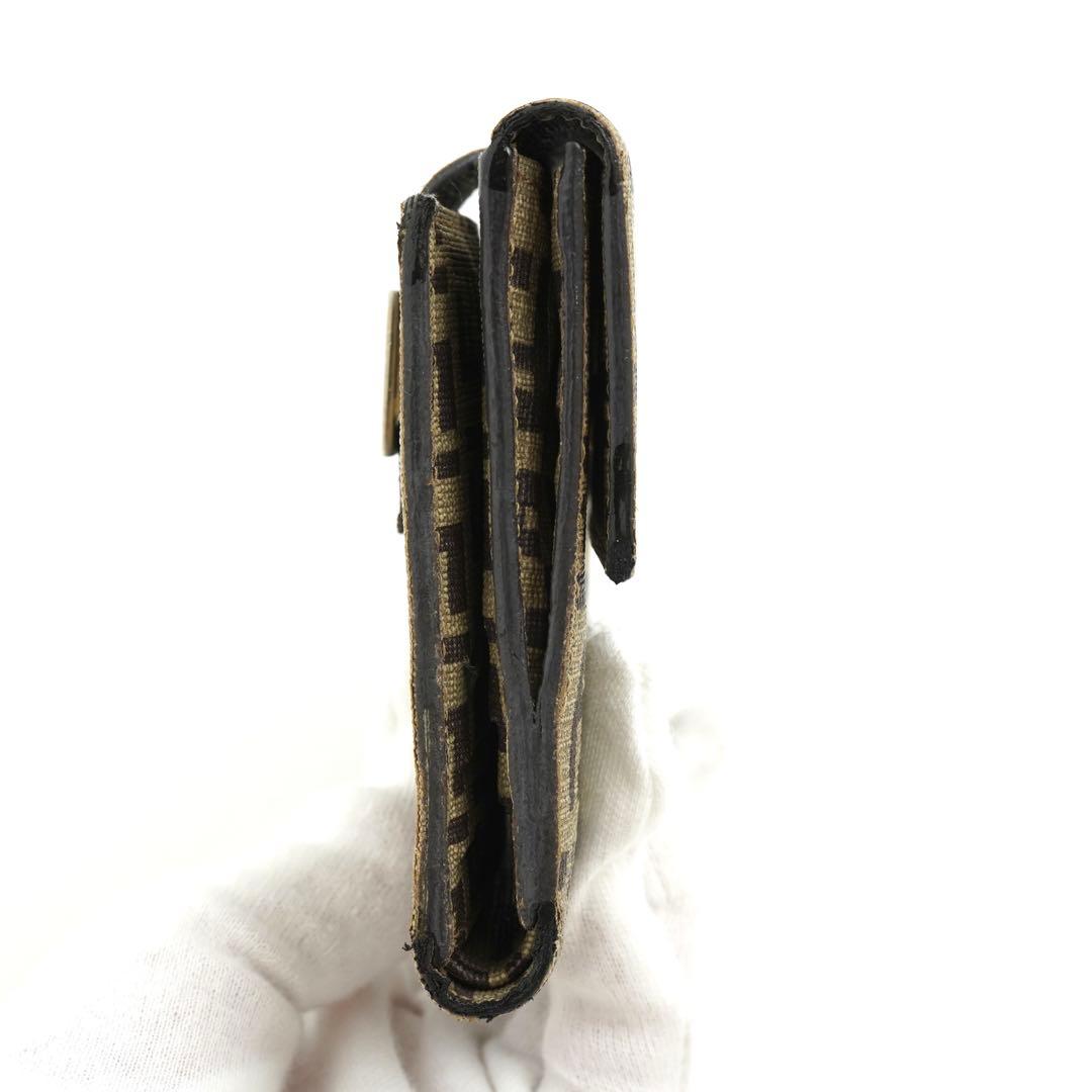 ✨未使用に近い✨　FENDI ミニ財布　ズッカ　FFロゴ 二つ折り　PVCレザー