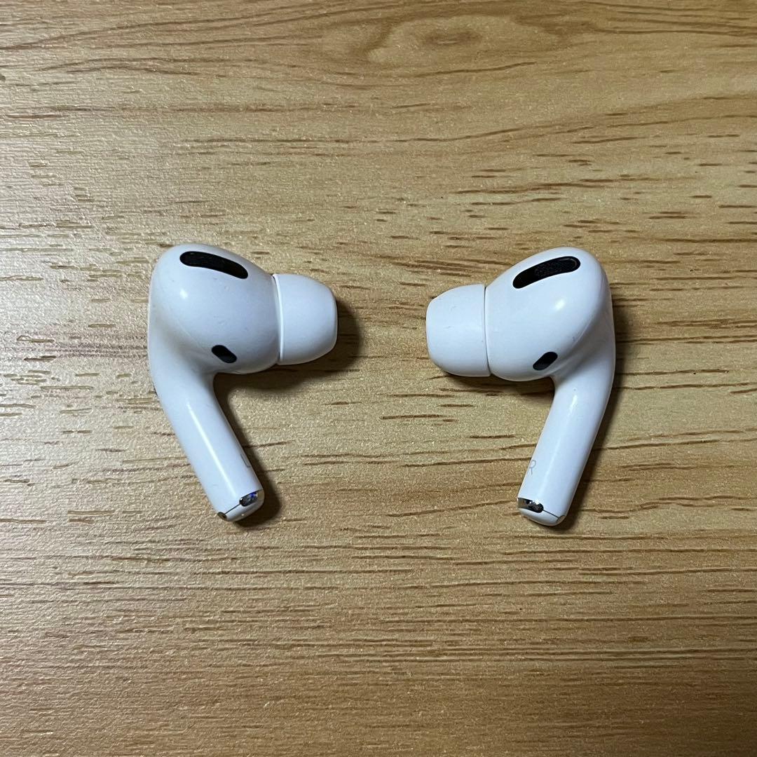 AirPods Pro 第1世代 右耳ノイズキャンセリング故障あり