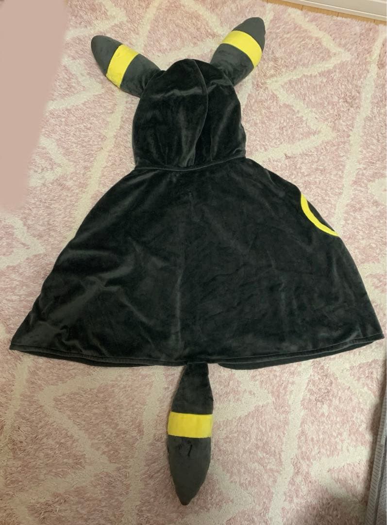 ポケモン フード付きポンチョ ブラッキー