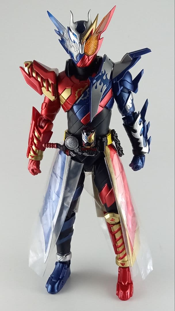 S.H.フィギュアーツ　仮面ライダークローズビルド開封済み