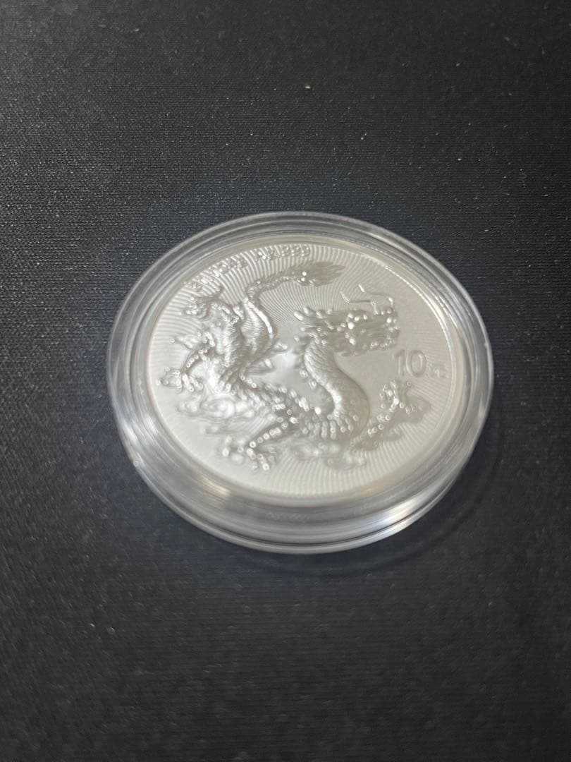 2025 1オンス (31.104g)中国龍　ドラゴン　雲龍図 銀貨
