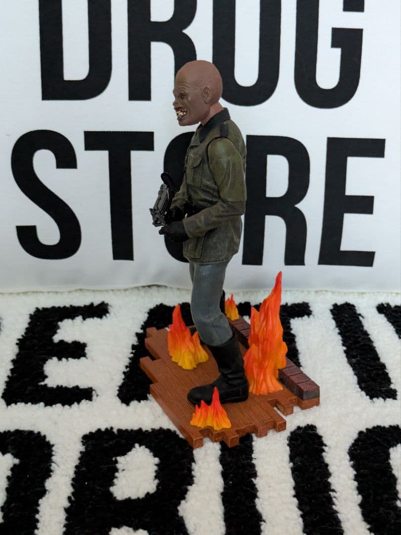 「SOTA TOYS ダークマン、狼男アメリカン フィギュア」ソタ