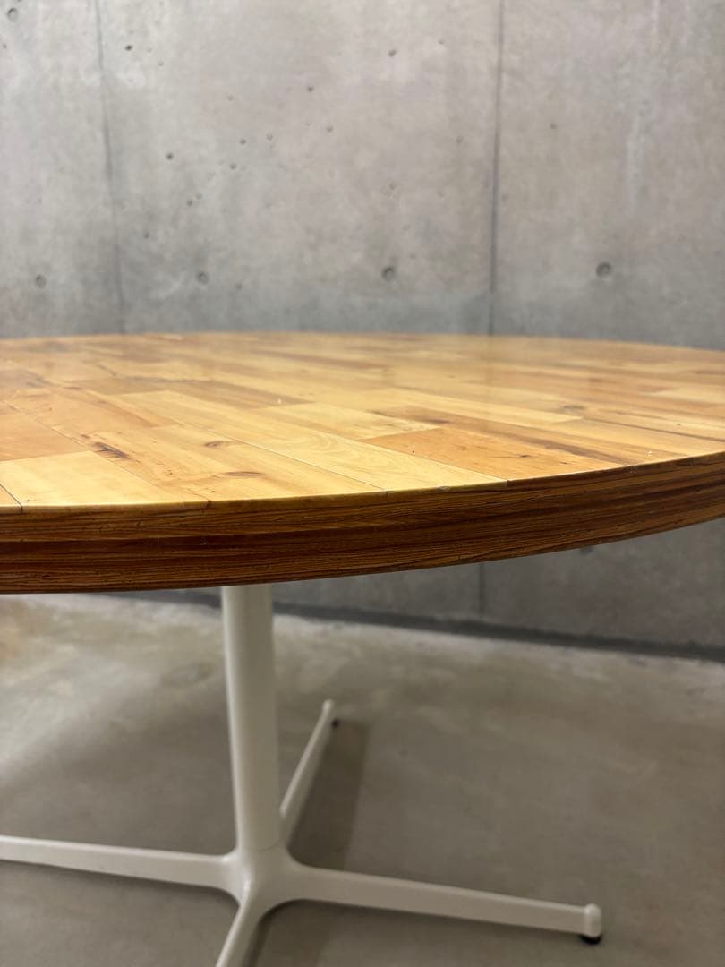 値下げしました！ACME furniture ラウンドテーブル