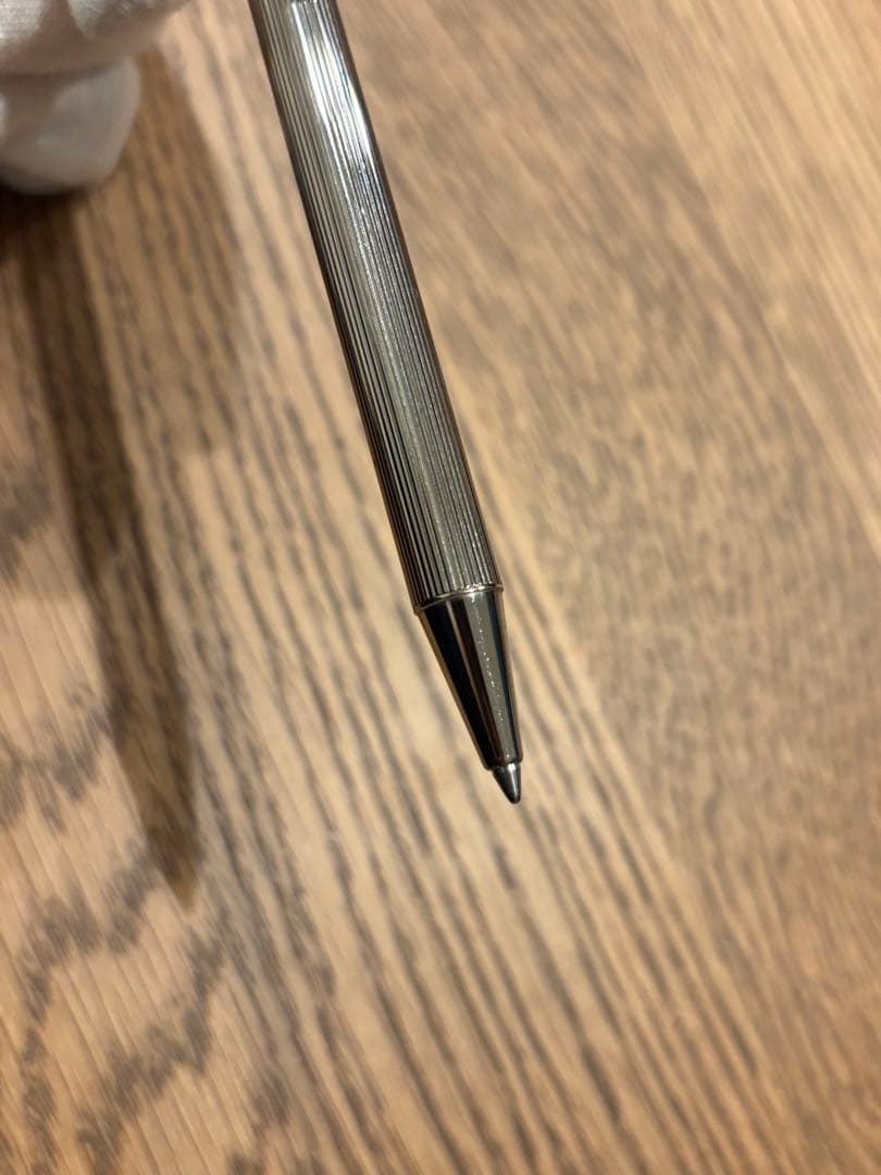 【100%本物】Cartier ボールペン ストライプデザイン　箱付き