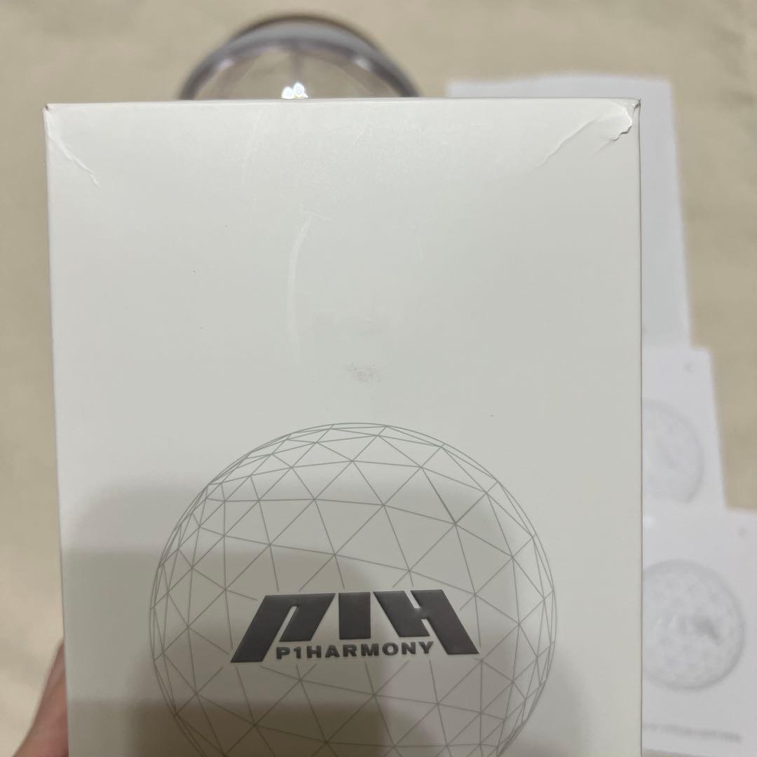 即日発送】P1Harmony 公式ペンライト Ver.1 箱・トレカ付 アイドル