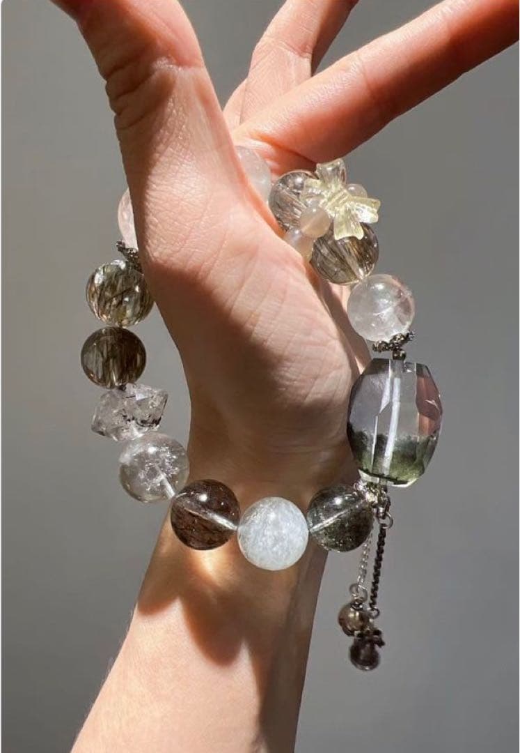 クリスタル ブレスレット