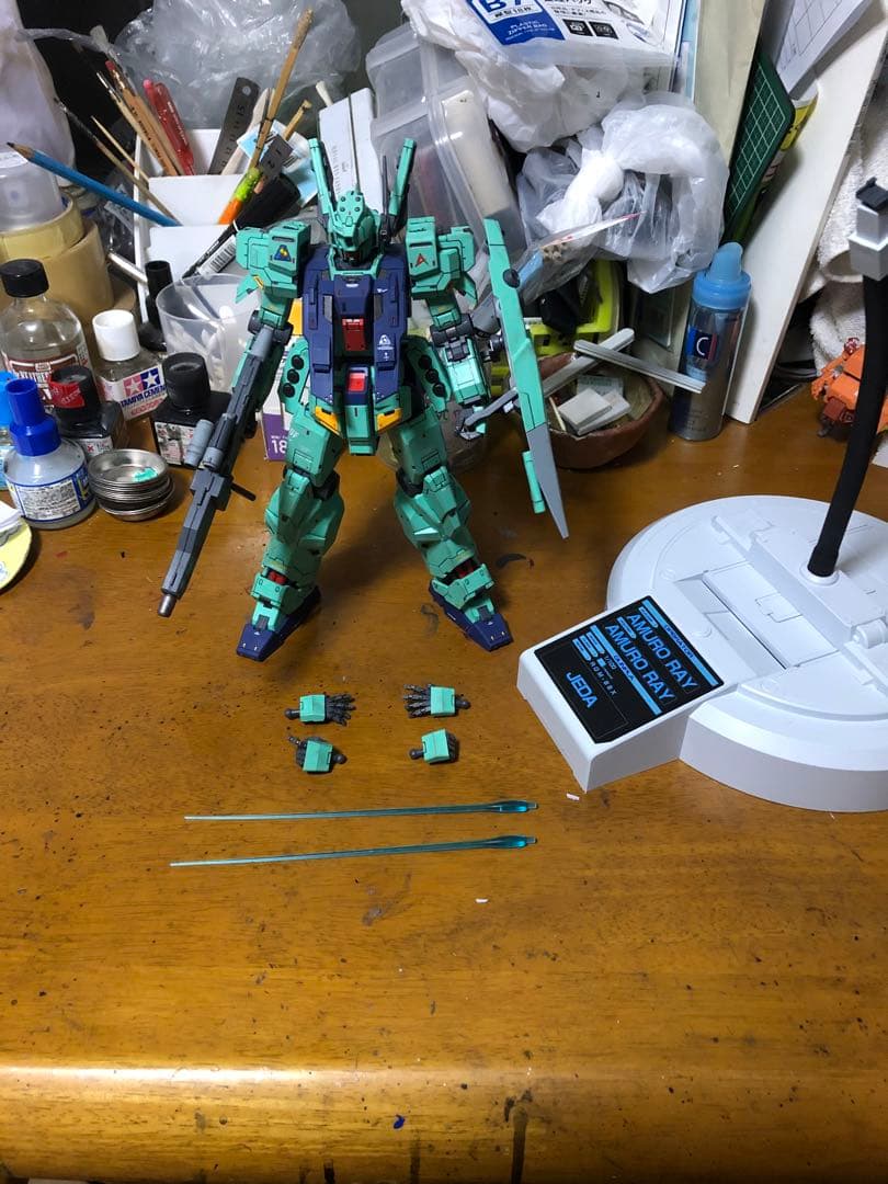 海外製プラモデル ジェダ アムロ専用機 アヤタネ様専用