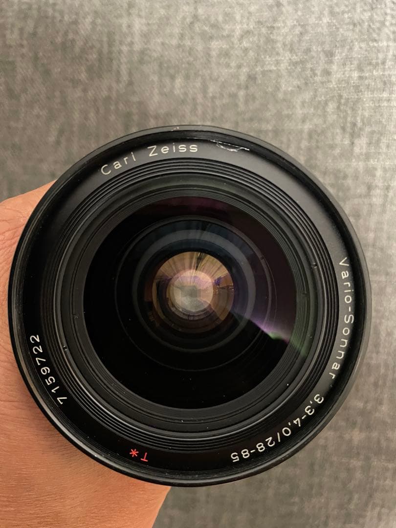 YASHICA FX-3 とZeiss バリオゾナー28−85ミリ 昭和レトロ