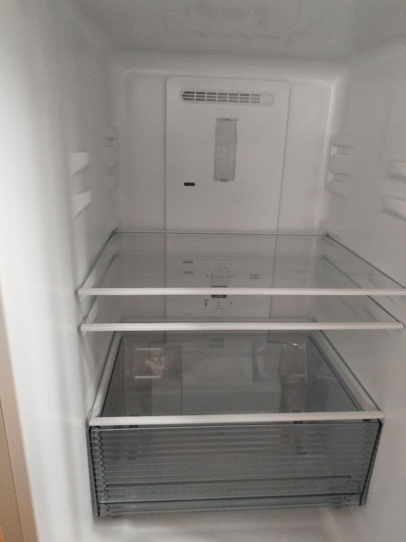 【あ】SHARP 冷蔵庫 SJ-D18J-W 179L