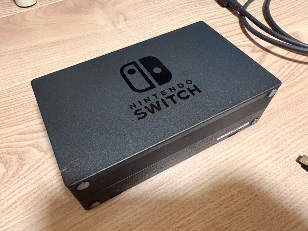Nintendo Switch 本体 赤/青 ジョイコン