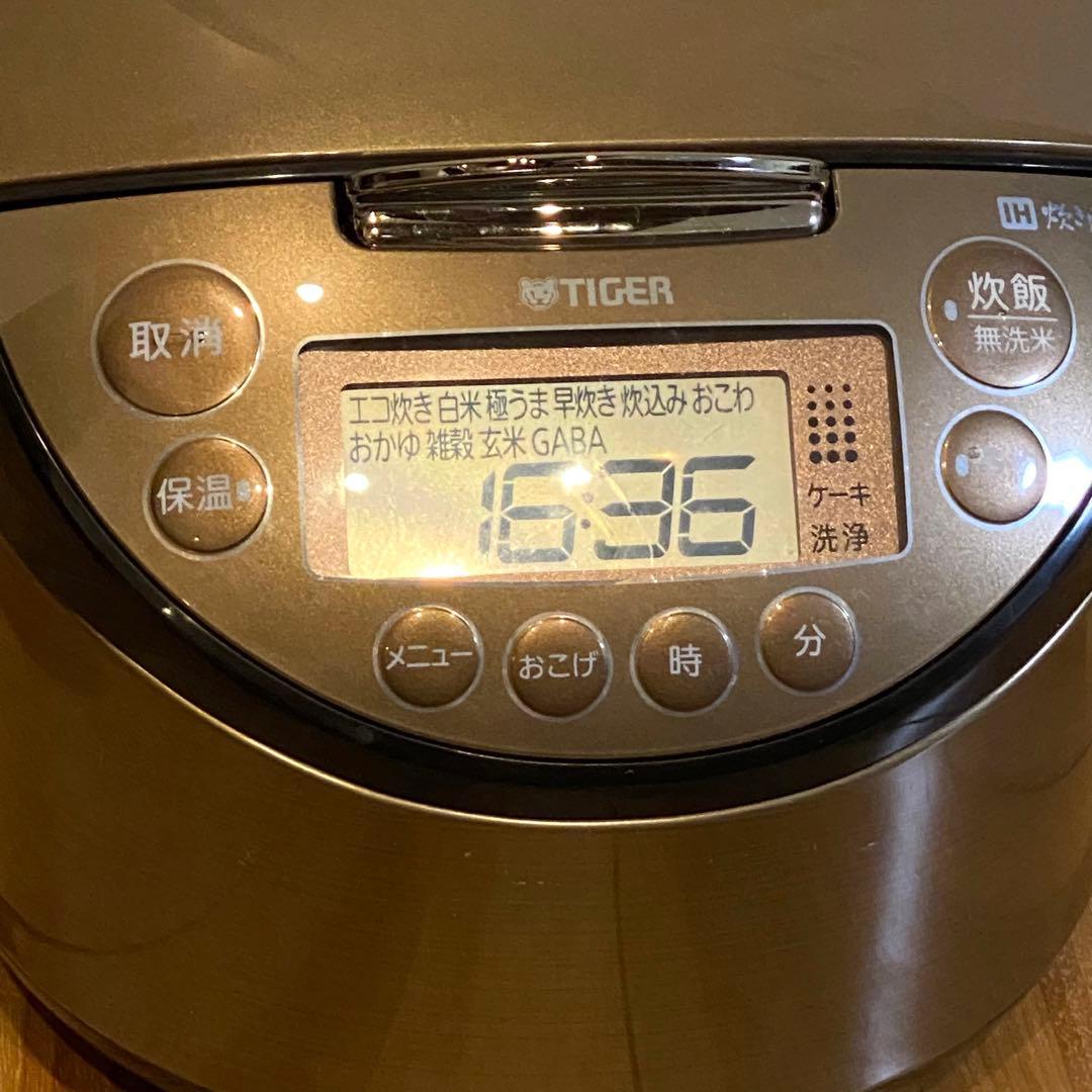 炊飯器 タイガー JKT-M100 IH炊飯ジャー 炊きたて 5.5合 タイガー IH