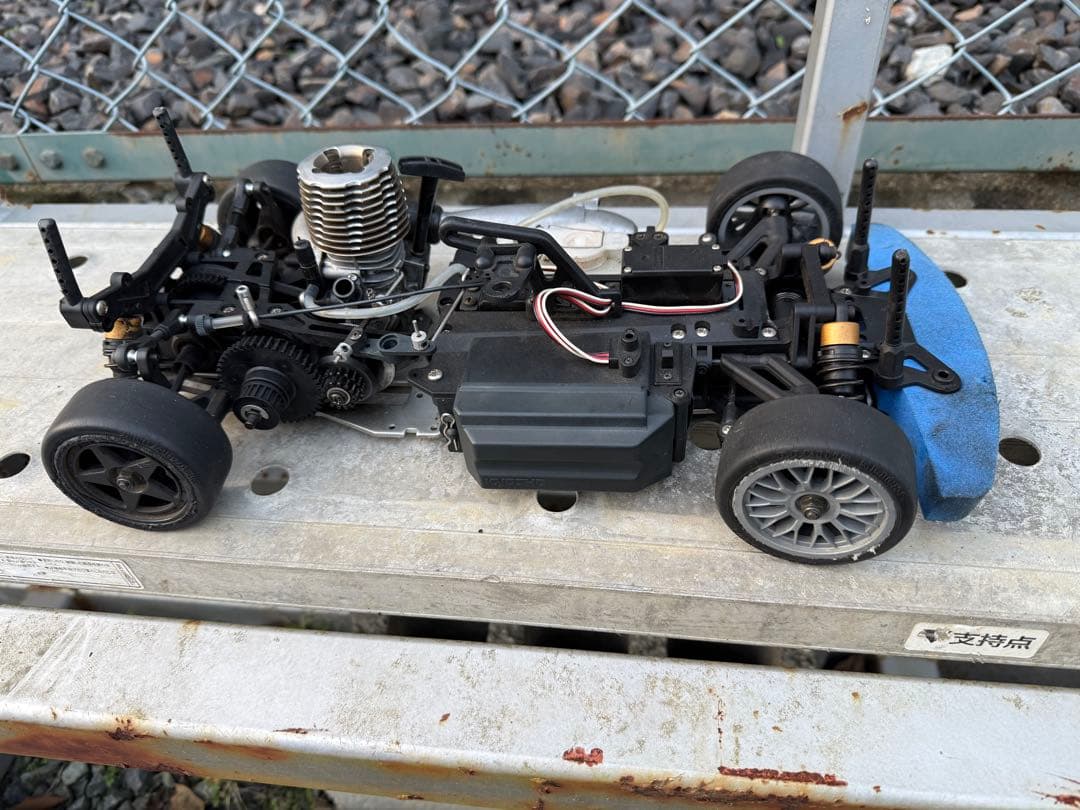 京商　❓　エンジン　ラジコンカー ⭐️⭐️