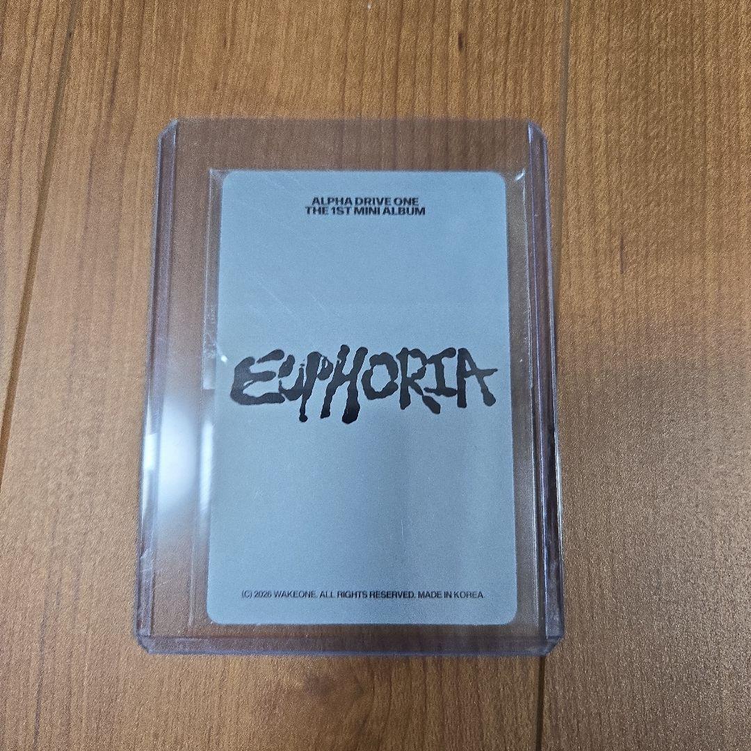 ALD1 韓国 ポップアップ EUPHORIA フーディ トレカ リオ - メルカリ