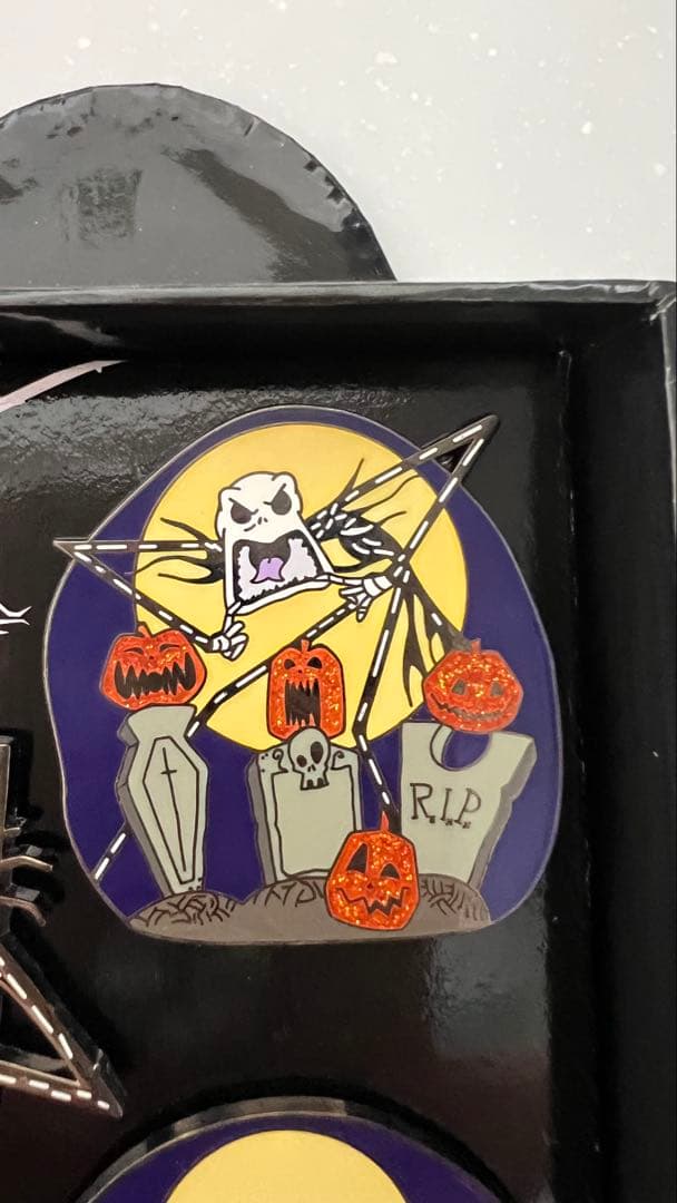 ディズニー ナイトメア ピンバッジ 限定500 ディズニーストア