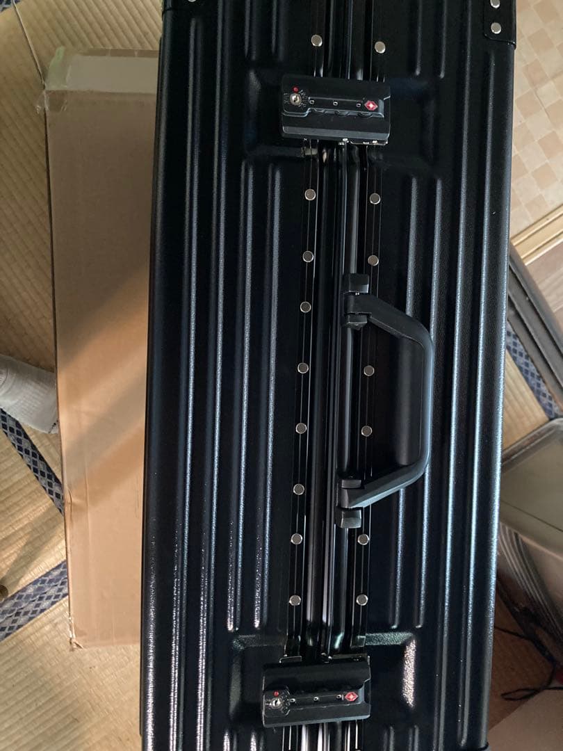 フォロー割☘️スーツケース☘️Lサイズ 78ℓ 軽量 長期旅行 TSAロック