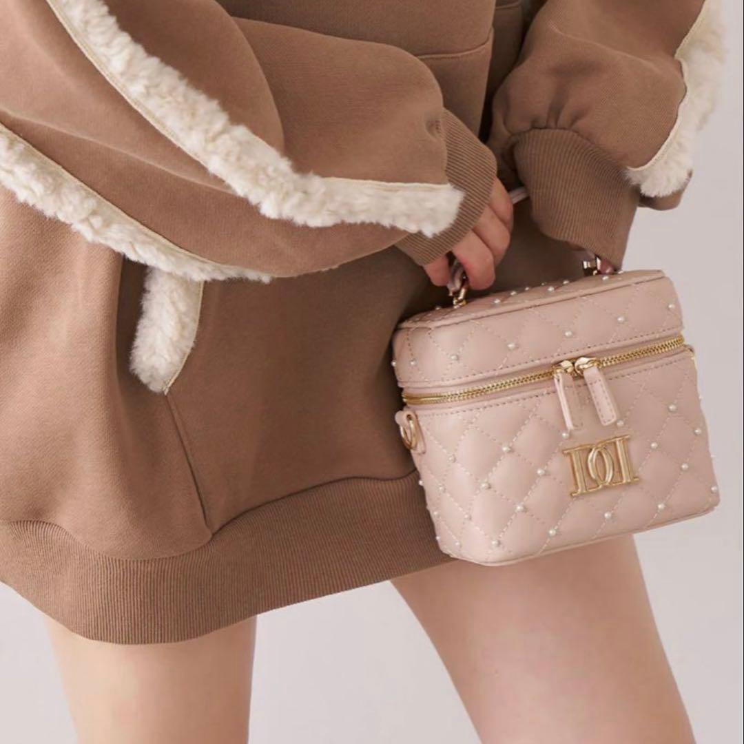 Darich 【ゴールドパーツ】キルティングパールスクエアミニバッグ PNK