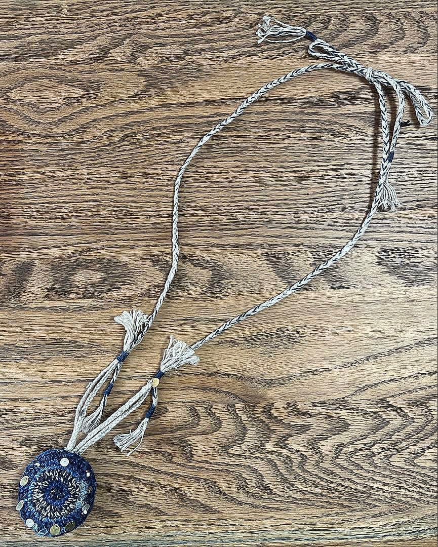 45R 藍かぎ針のネックレス - メルカリ