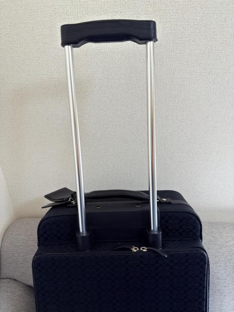 美品】COACH ミニシグネチャー キャリーバッグ スーツケース ブラック