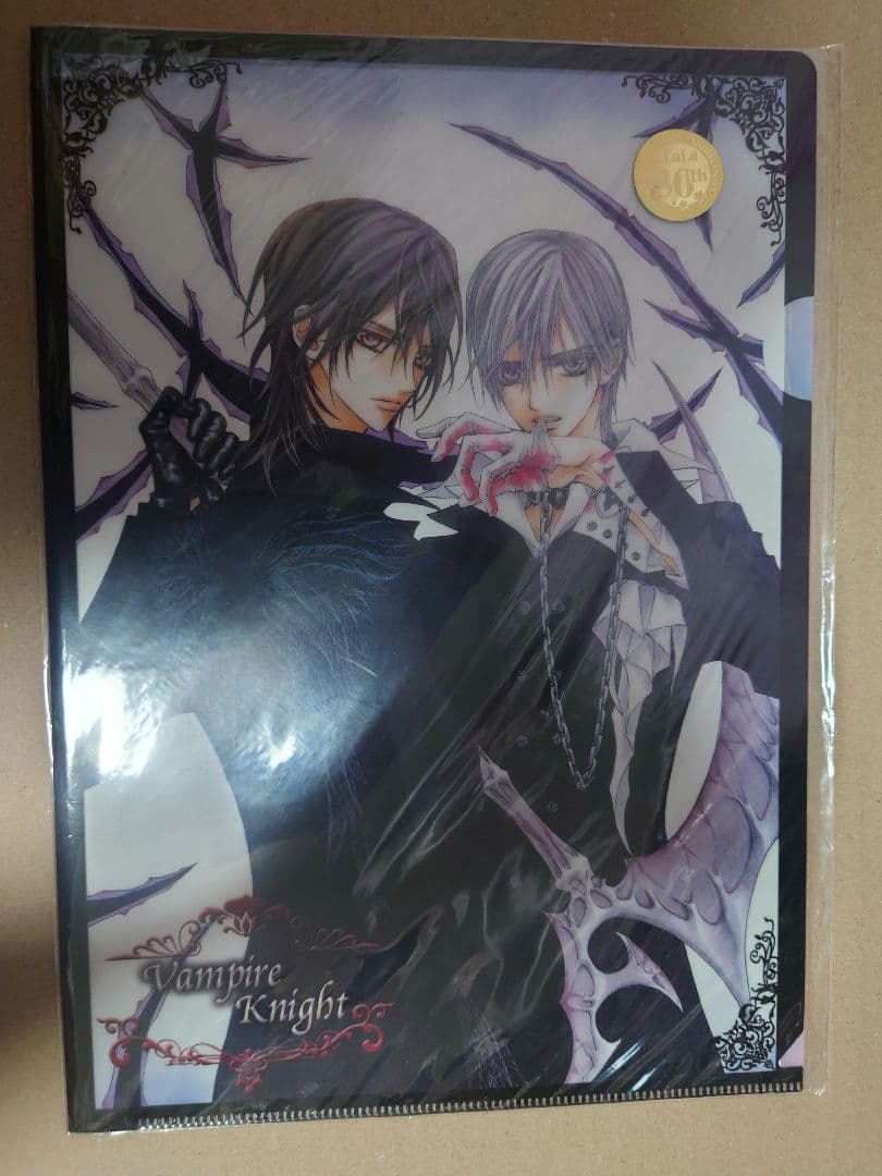 ヴァンパイア騎士　クリアファイル Amazon.co.jp: ヴァンパイア騎士 A4クリアファイル 黒主優姫＆玖蘭枢