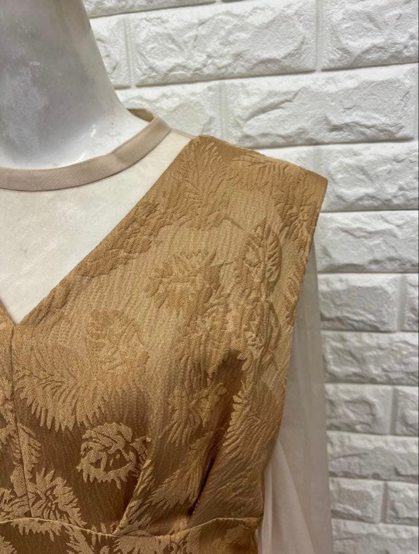 AIMER チュールブラウス付Vネックジャカードタイトパーティードレス