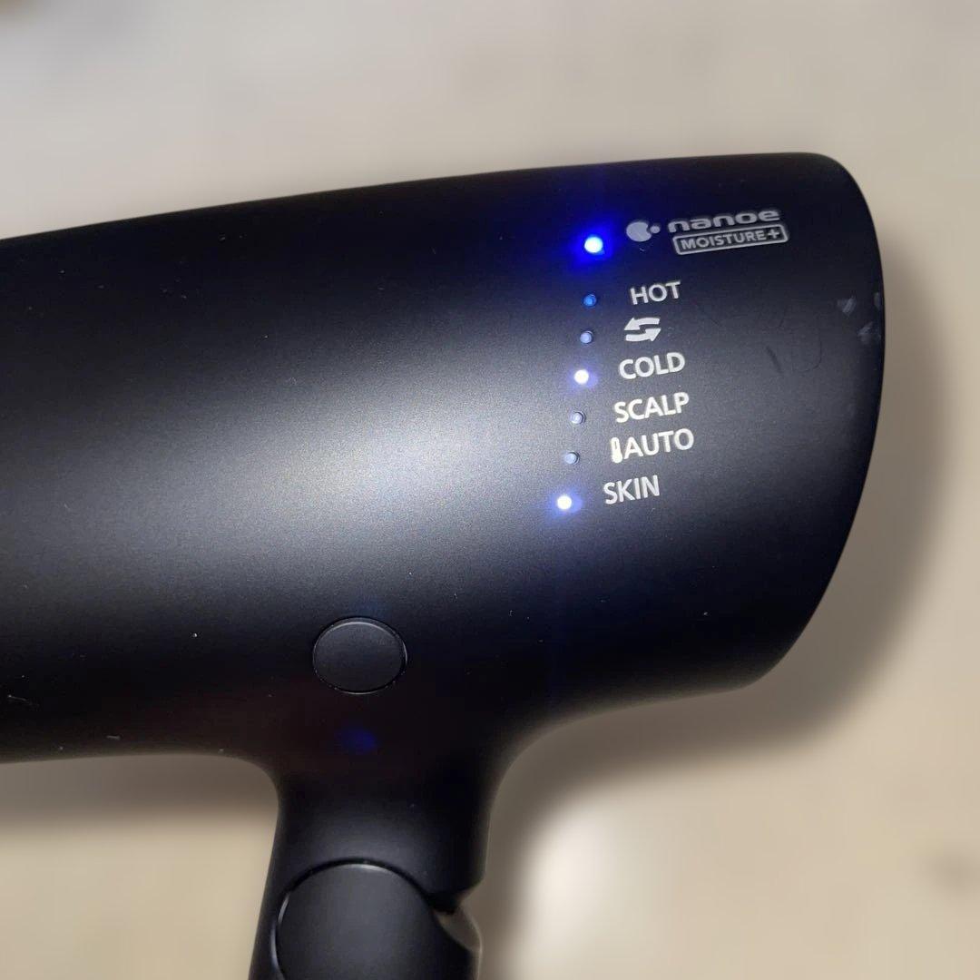 ユージヘアードライヤー ナノケア パナソニック　EH-NA0G