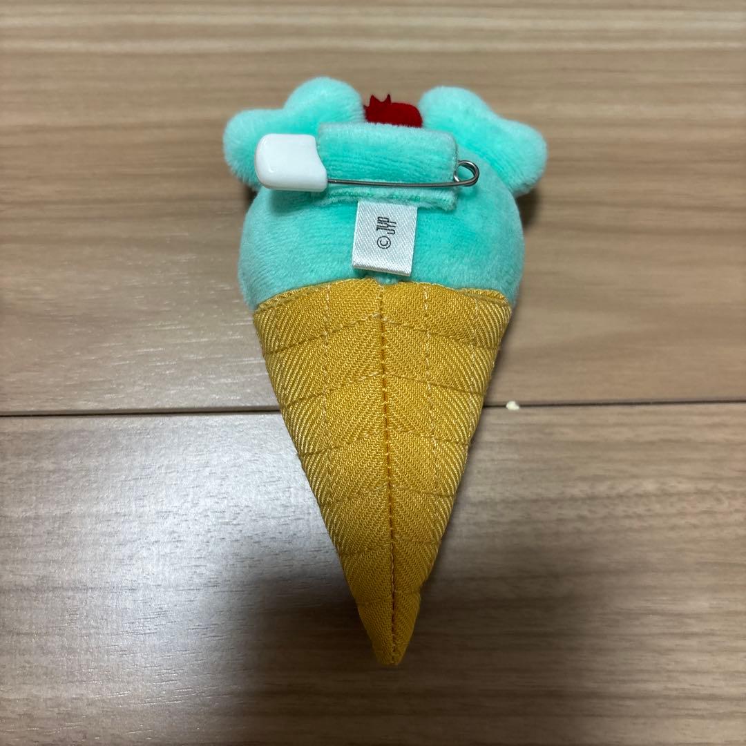 TWICE LOVELYS アイス ぬいぐるみバッチ ミナ