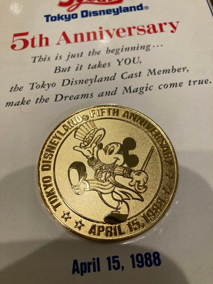 東京ディズニーランド 5周年記念 バッジ6点セット 台紙スタンド付き