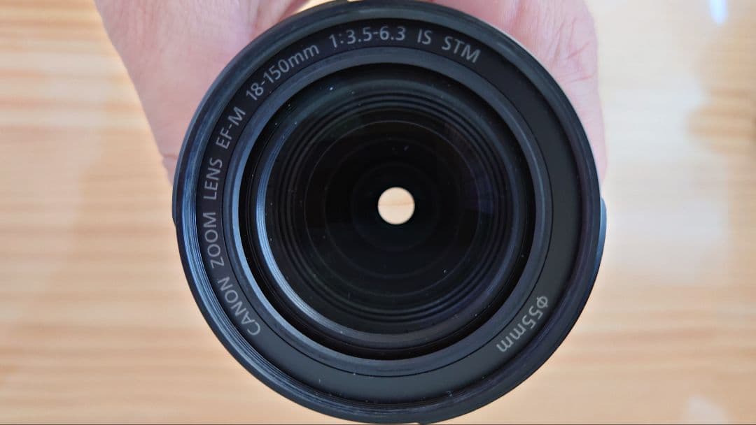 CANON キャノン EF-M 18-150mm F3.5-6.3 IS STM