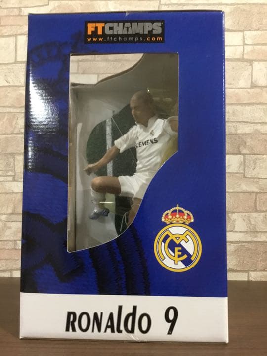 ★レア★「超常現象・怪物」と呼ばれたブラジルのロナウド9です。