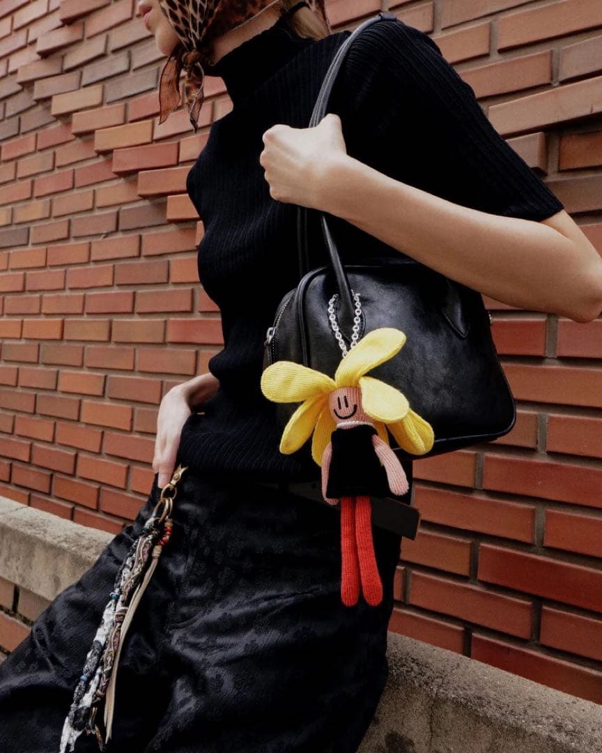 ZO&FRIENDS ニットぬいぐるみキーリング A&NE GD ジヨン - メルカリ