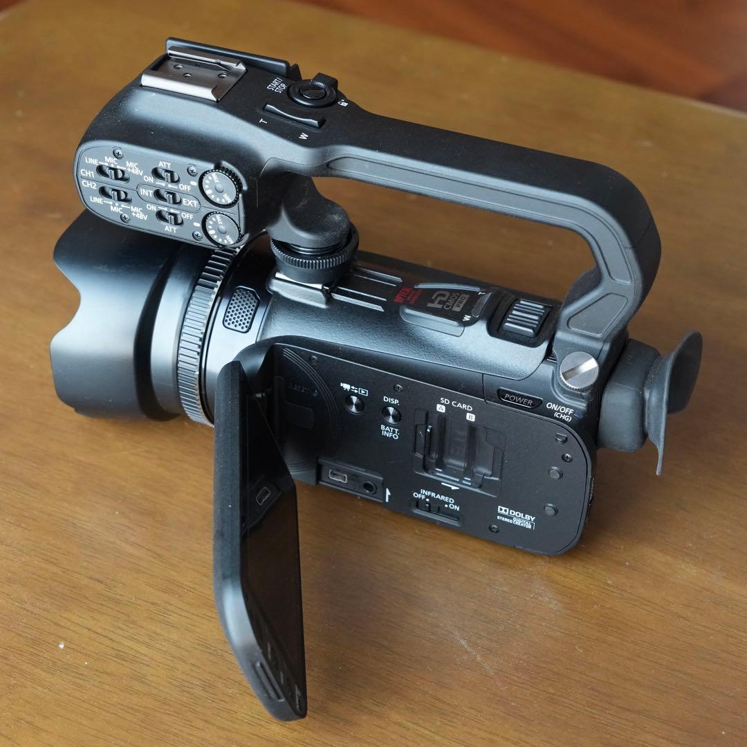 Canon XA10 業務用ビデオカメラ本体(ジャンク)おまけ付き