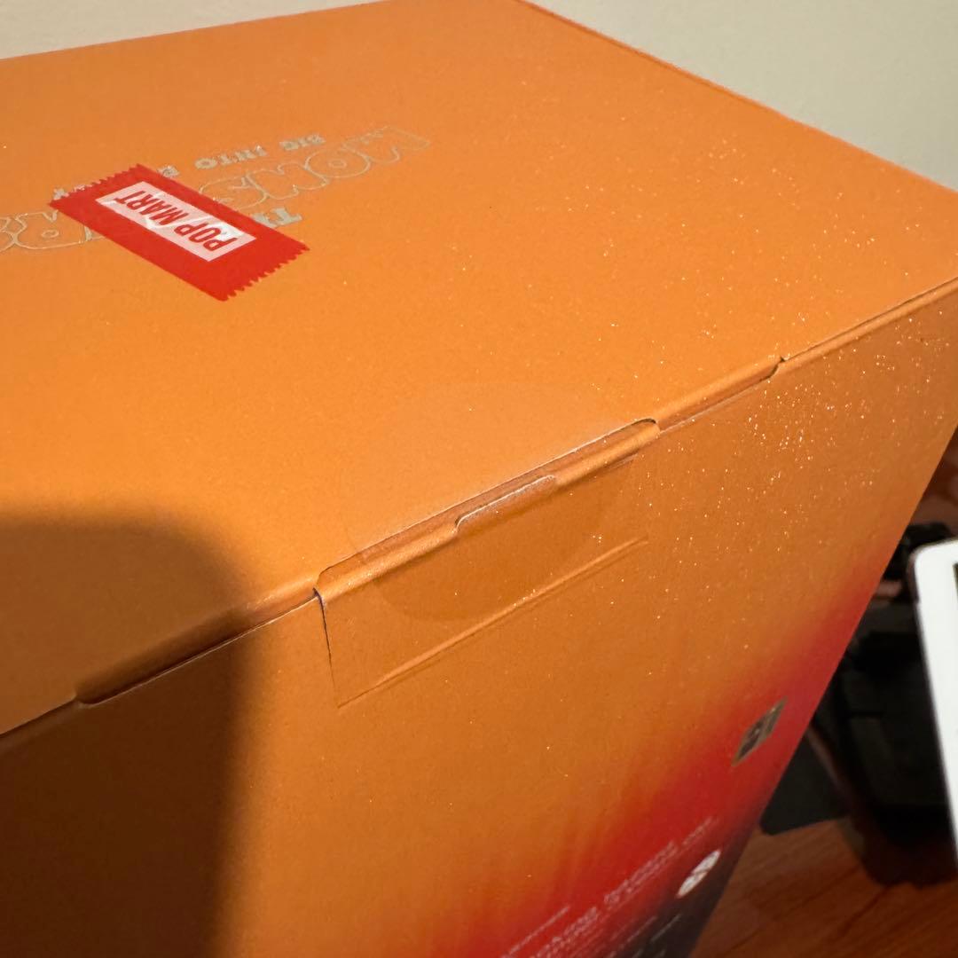 ぬいぐるみ Labubu Rock the universe