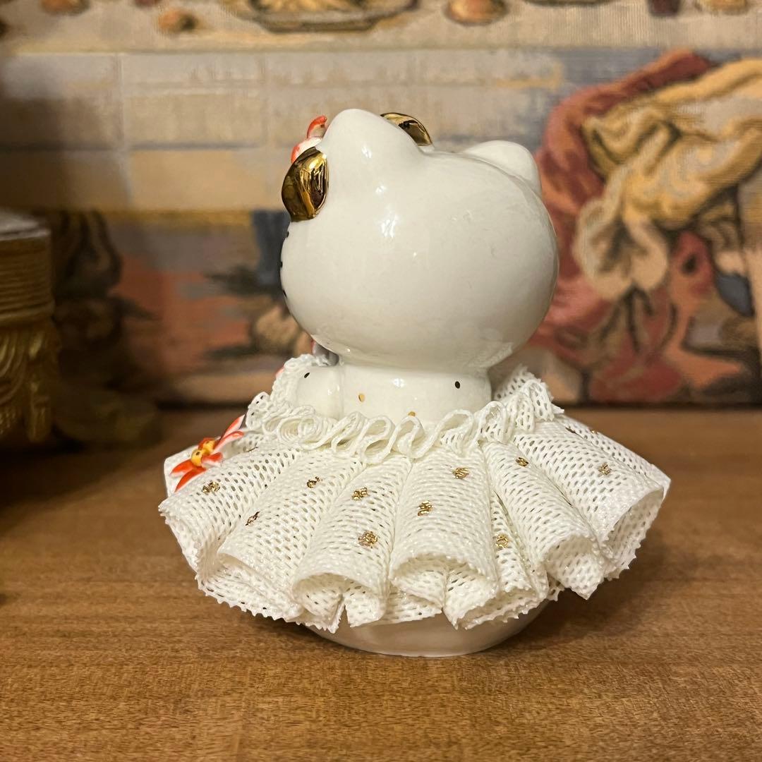 100体限定 ハローキティ アイリッシュドレスデン 陶器製 置物