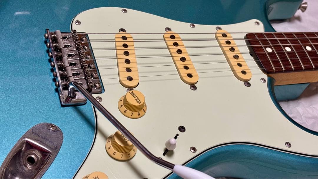 フェンダー ジャパン ST62-70TX US Lake Placid Blue