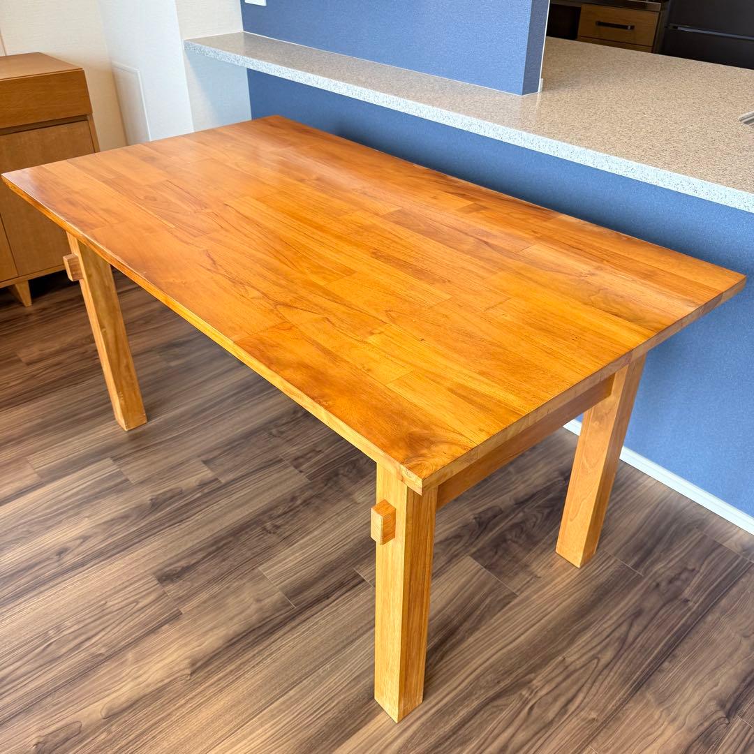 『廃盤』unicoウニコBREATH ダイニングテーブル