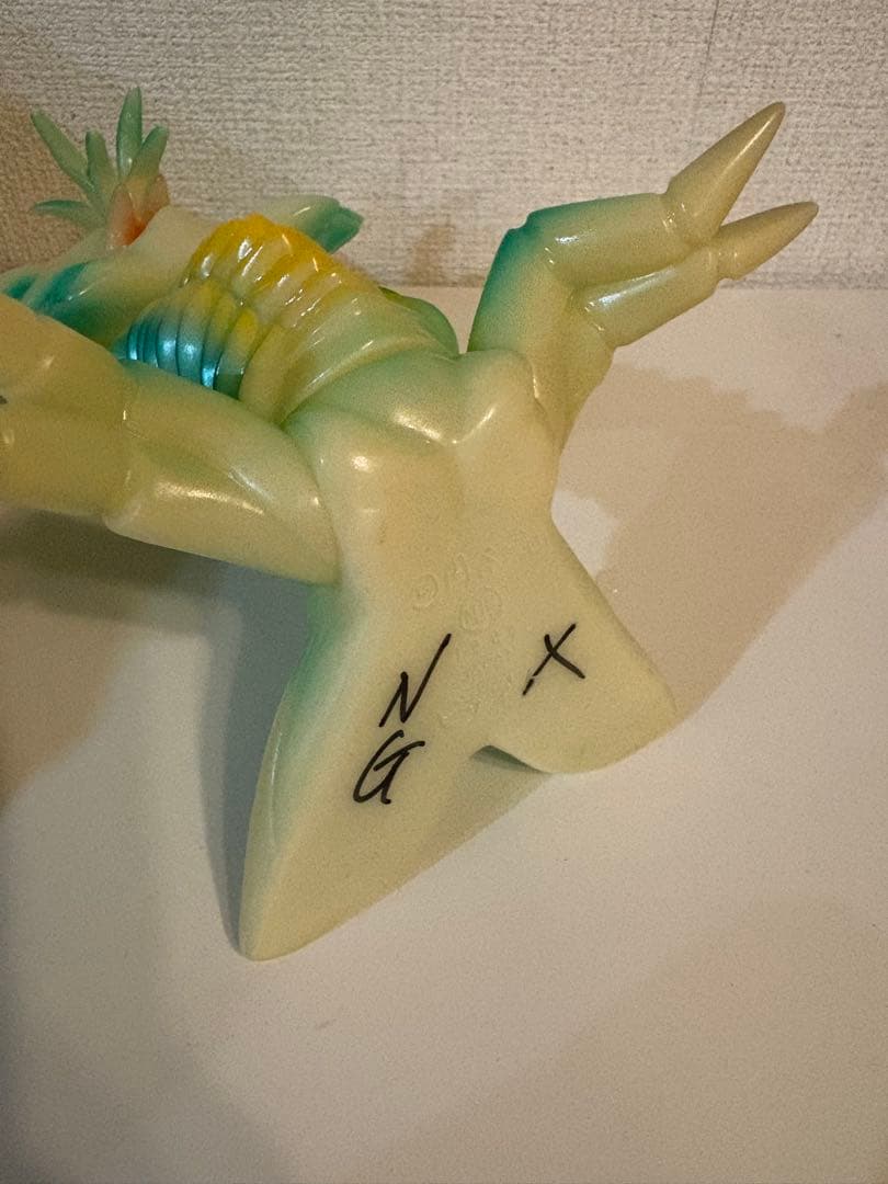 M1号 ビラ星人 蓄光ソフビ サンプル NG品 レア3点セット】ガッツ星人 蓄光