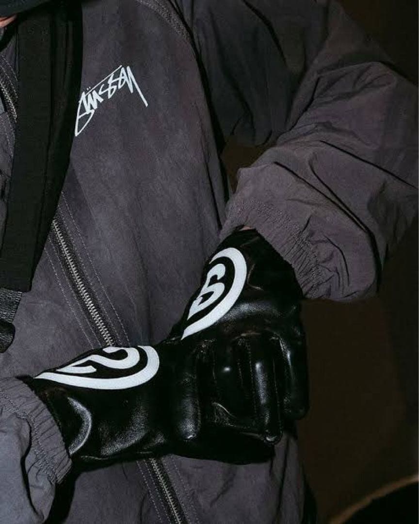 23AW Stussy ステューシー レザーグローブ ssリンク 23AW Stussy ステューシー レザーグローブ ssリンク