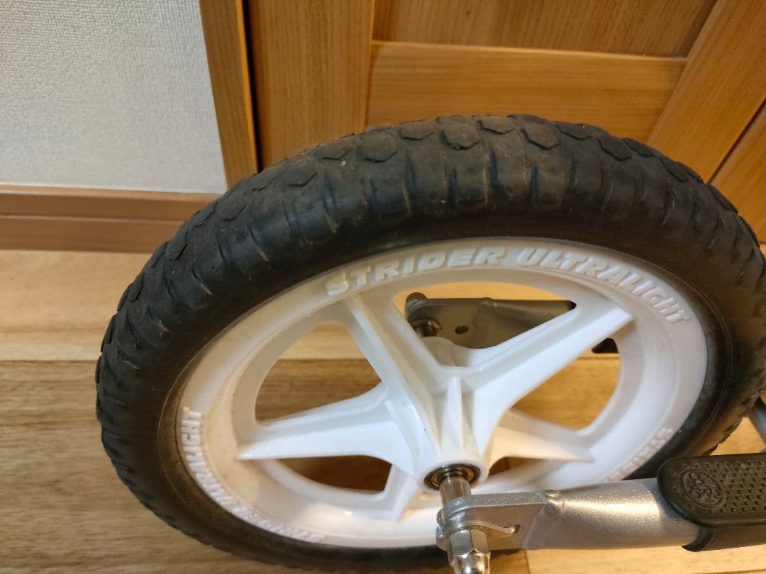 STRIDER PRO 軽量アルミフレーム シルバー