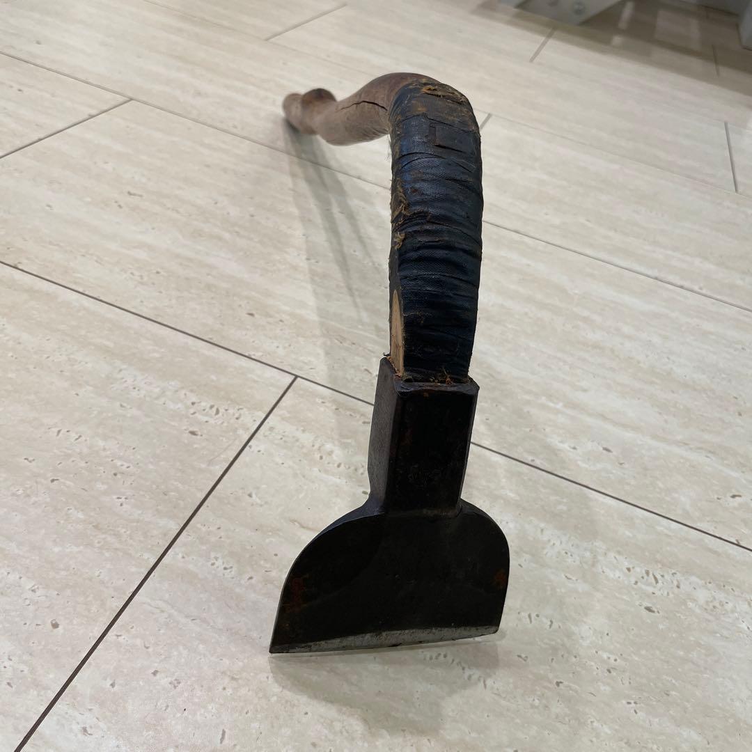 釿（ちょうな）手斧 大工道具 古道具 アウトドア 釿 ちょうな 手斧