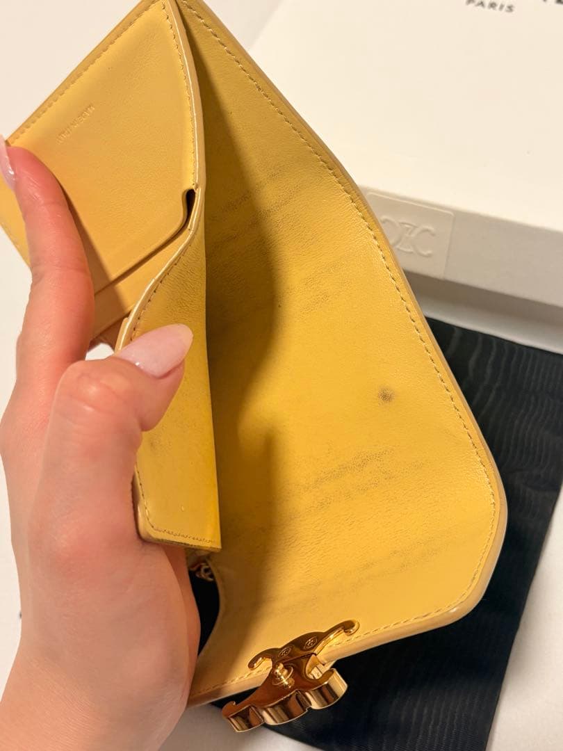 CELINE 入れ付きコンパクトウォレット　トリンオフ