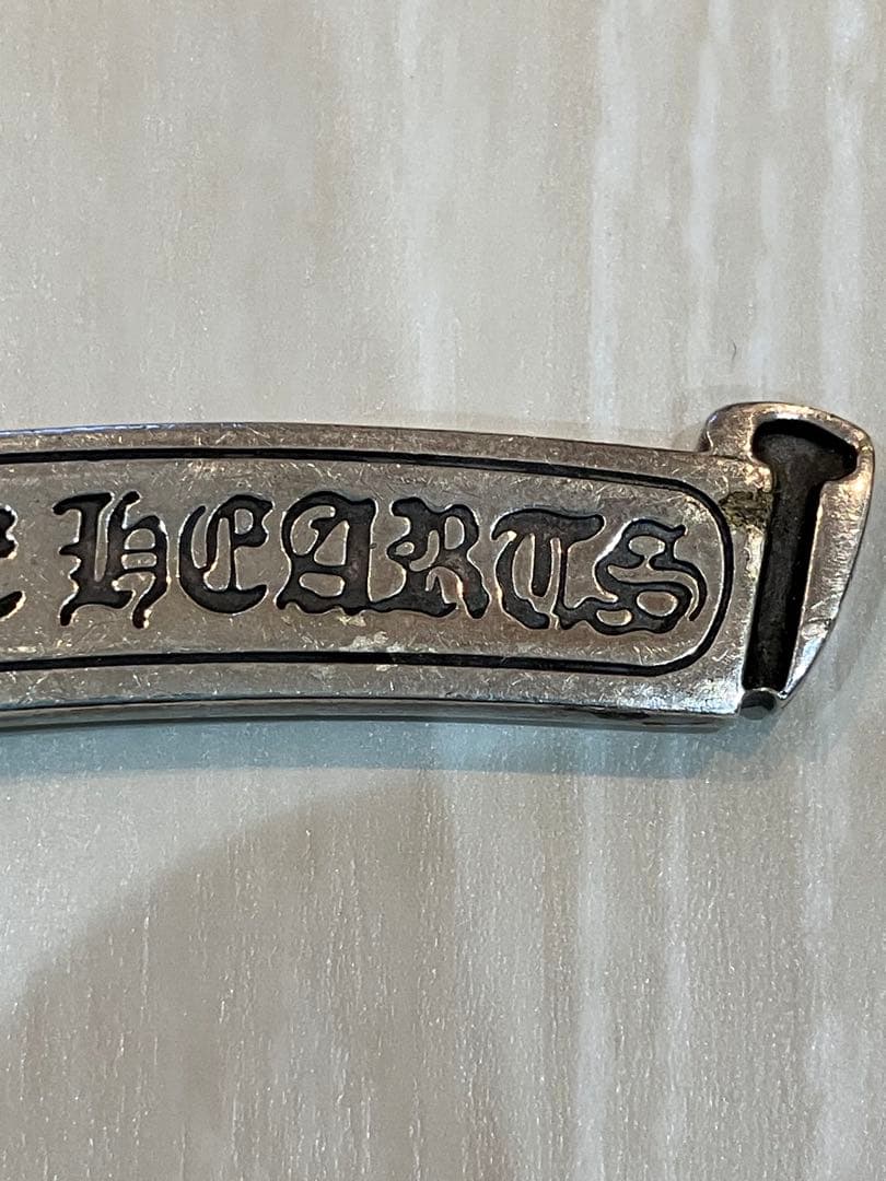 クロムハーツ　スクロールラベル　プレート