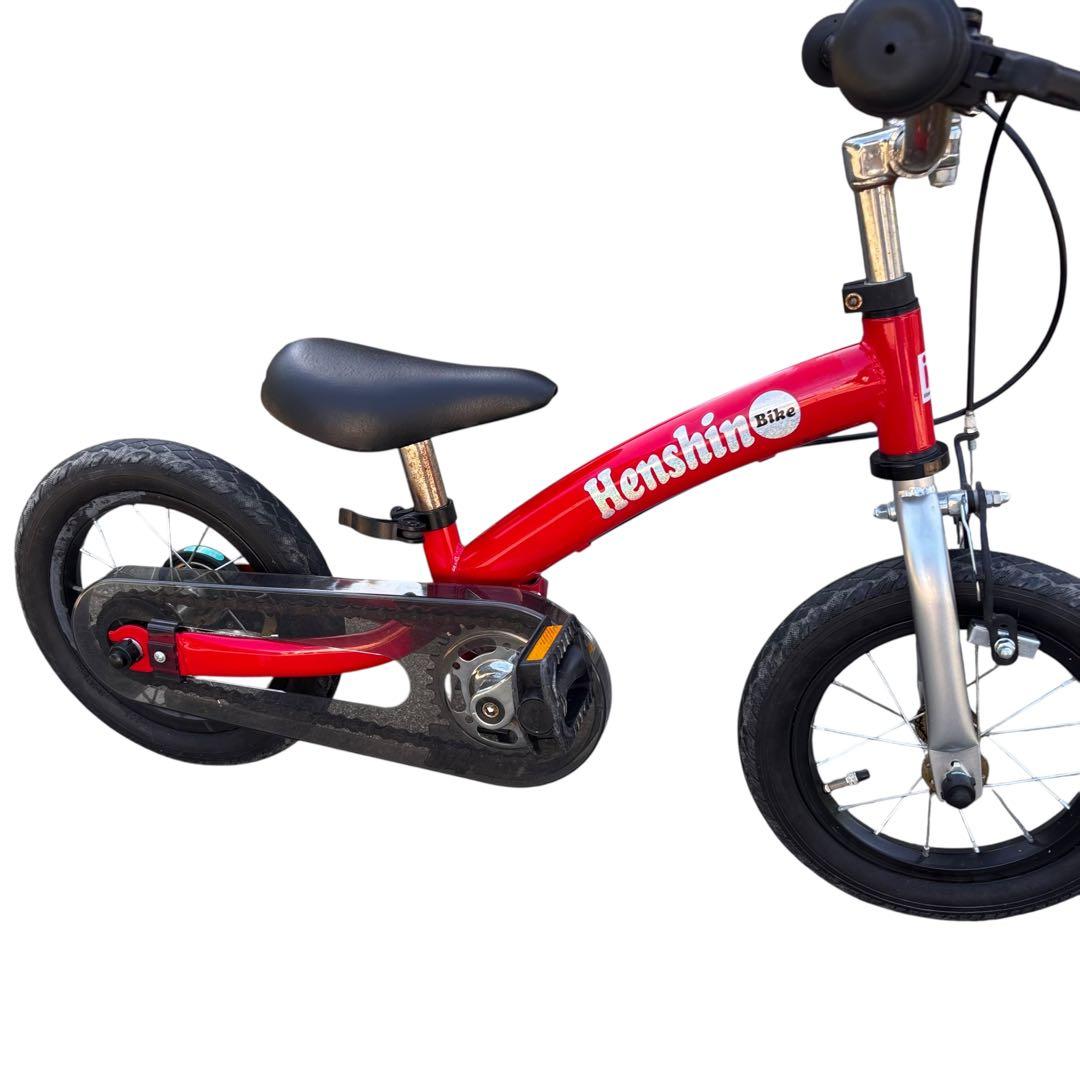12インチ HENSHIN BIKE ペダル スタンド付き レッド